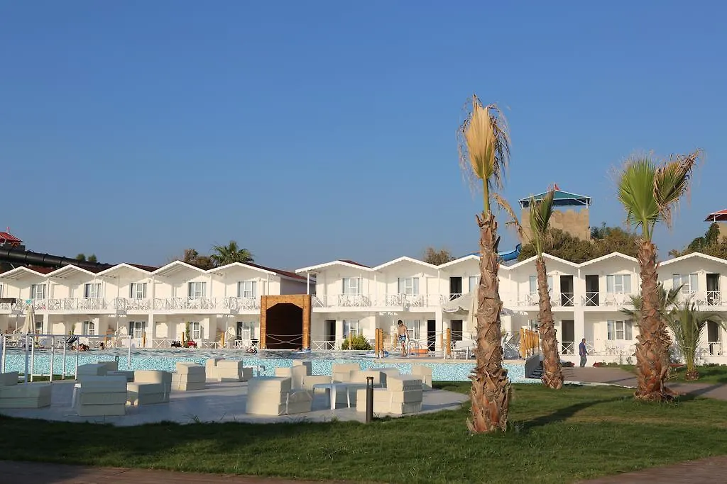 Risus Beach Resort Hotel Kusadası