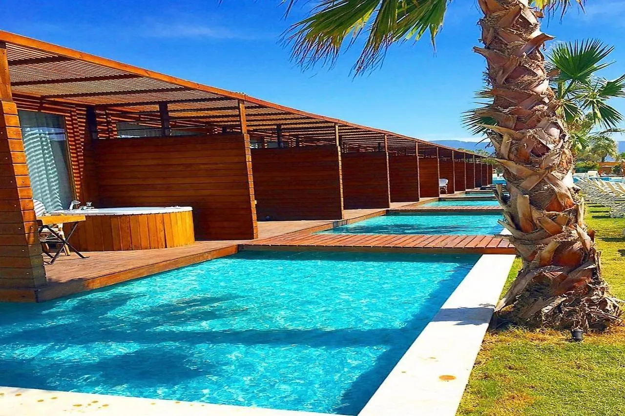 Risus Beach Resort Hotel Kusadasi