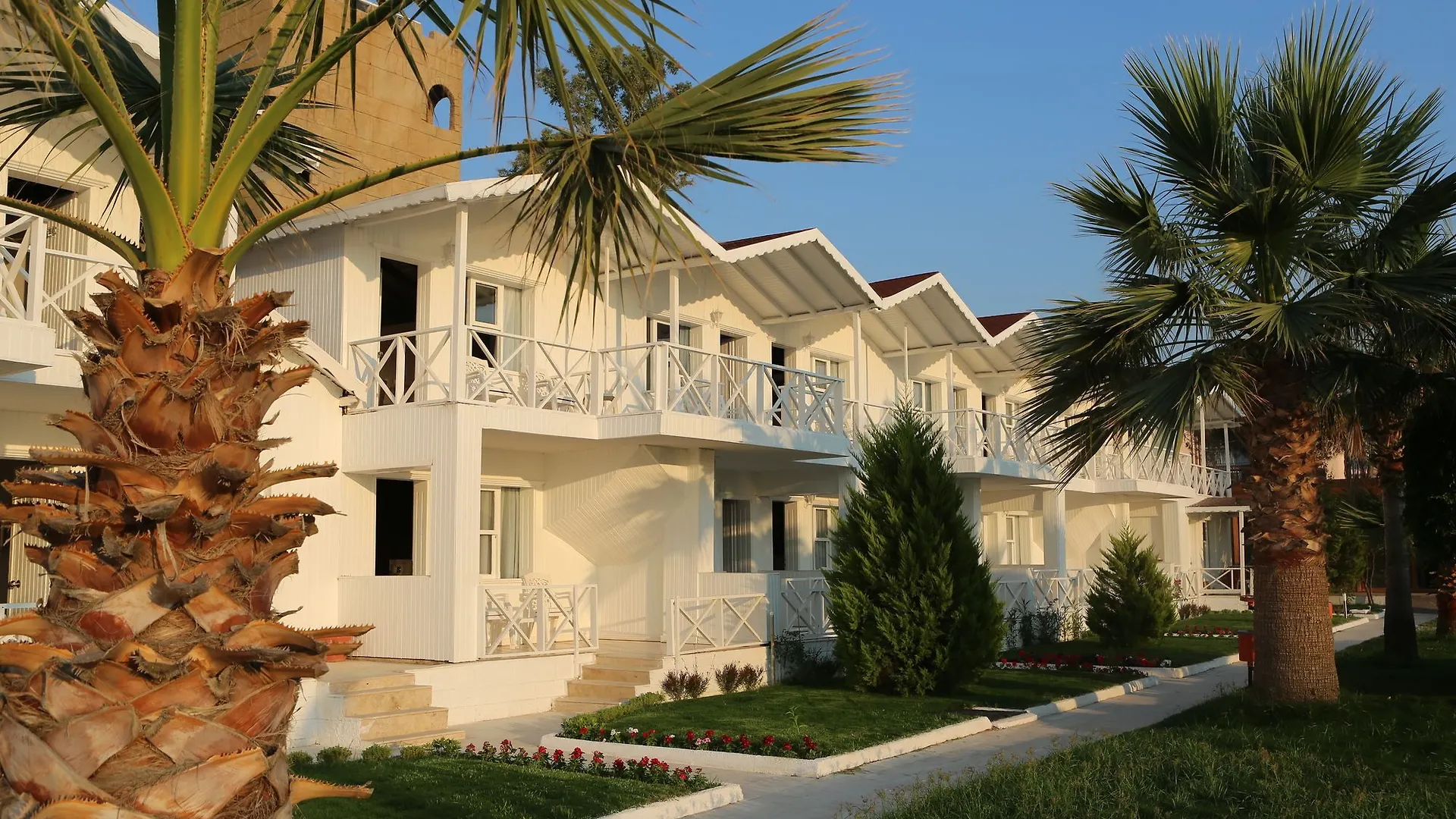 Risus Beach Resort Hotel Kusadasi