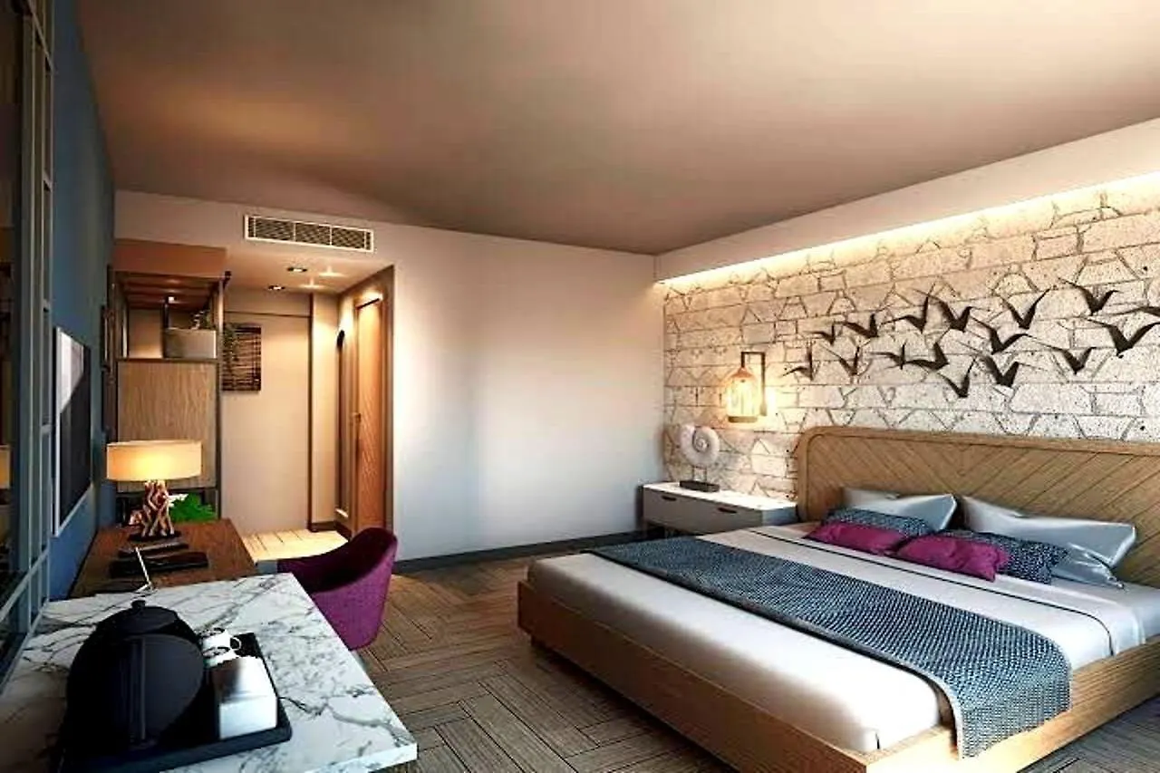 Risus Beach Resort Hotel Kusadasi