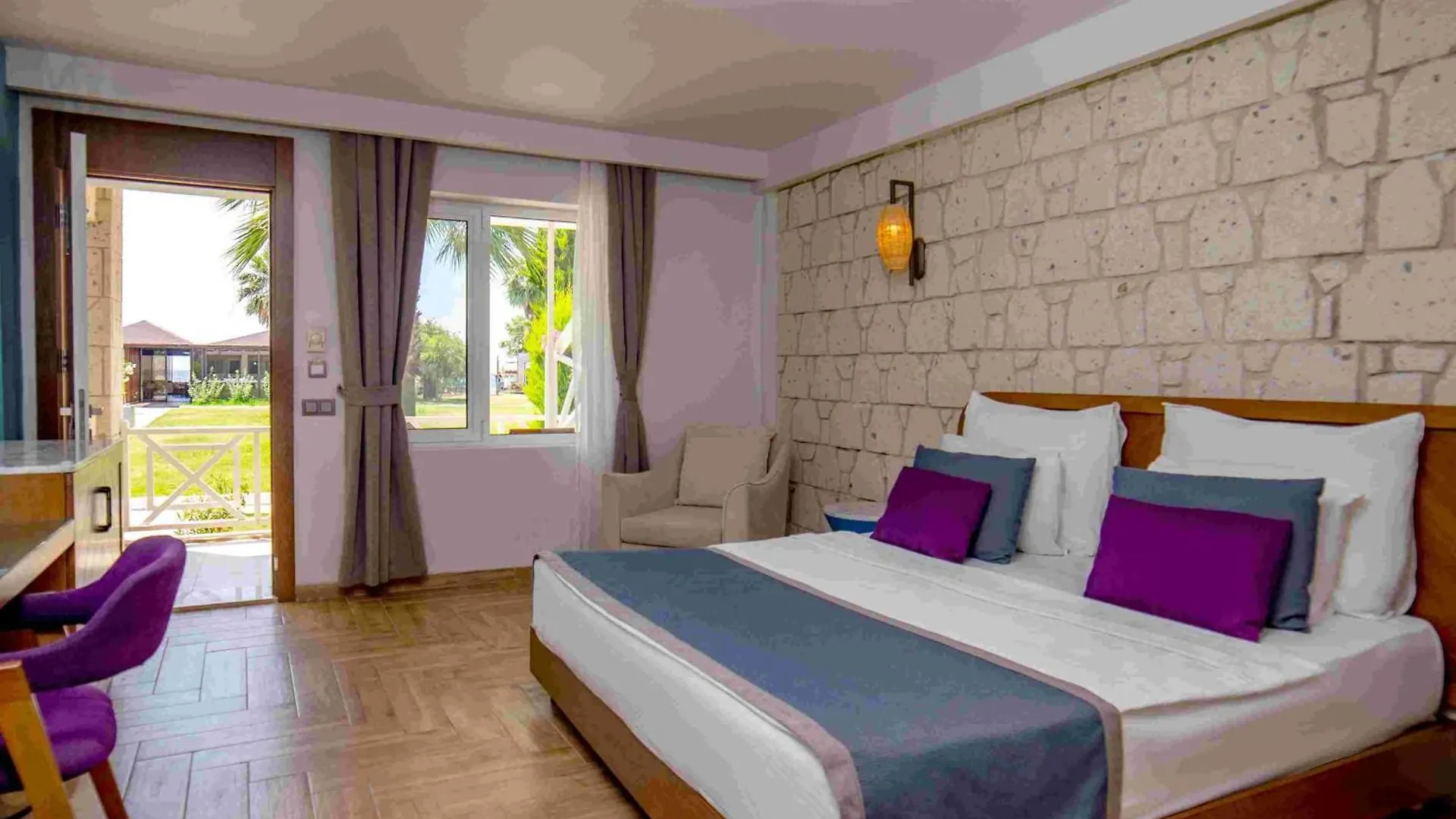 Risus Beach Resort Hotel Kusadasi