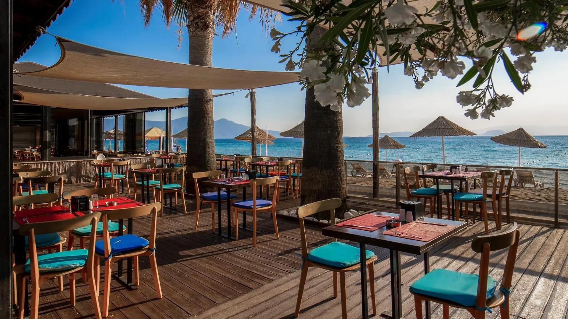 Risus Beach Resort Hotel Kusadasi